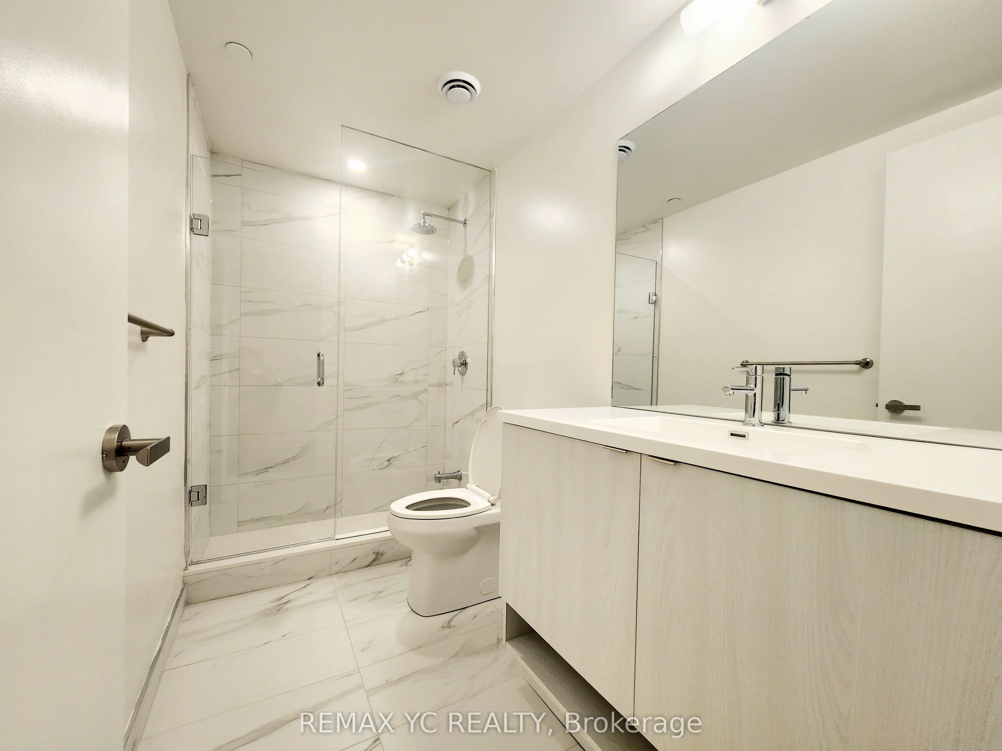 138 Downes Street, #7208