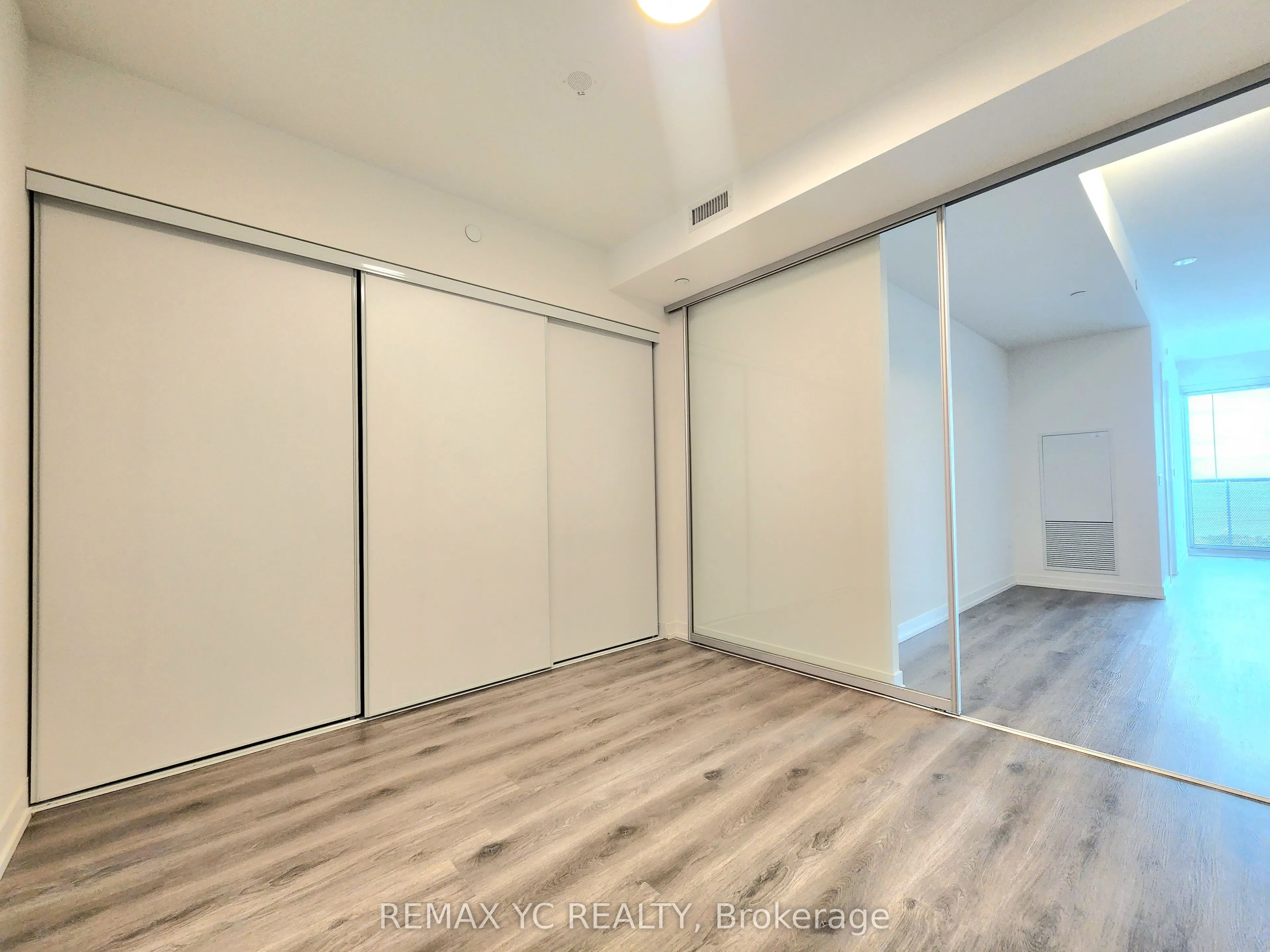 138 Downes Street, #7208
