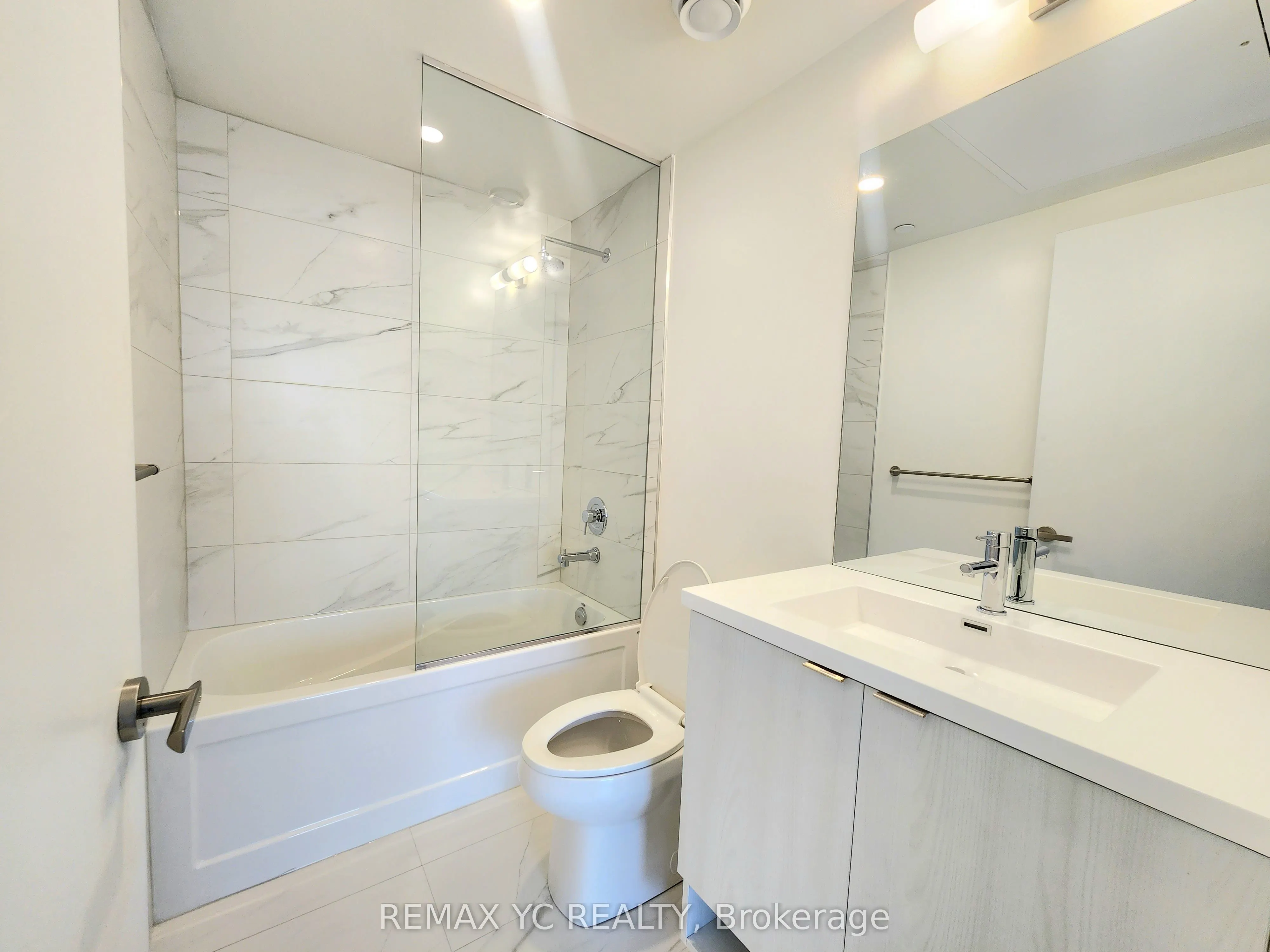 138 Downes Street, #7208