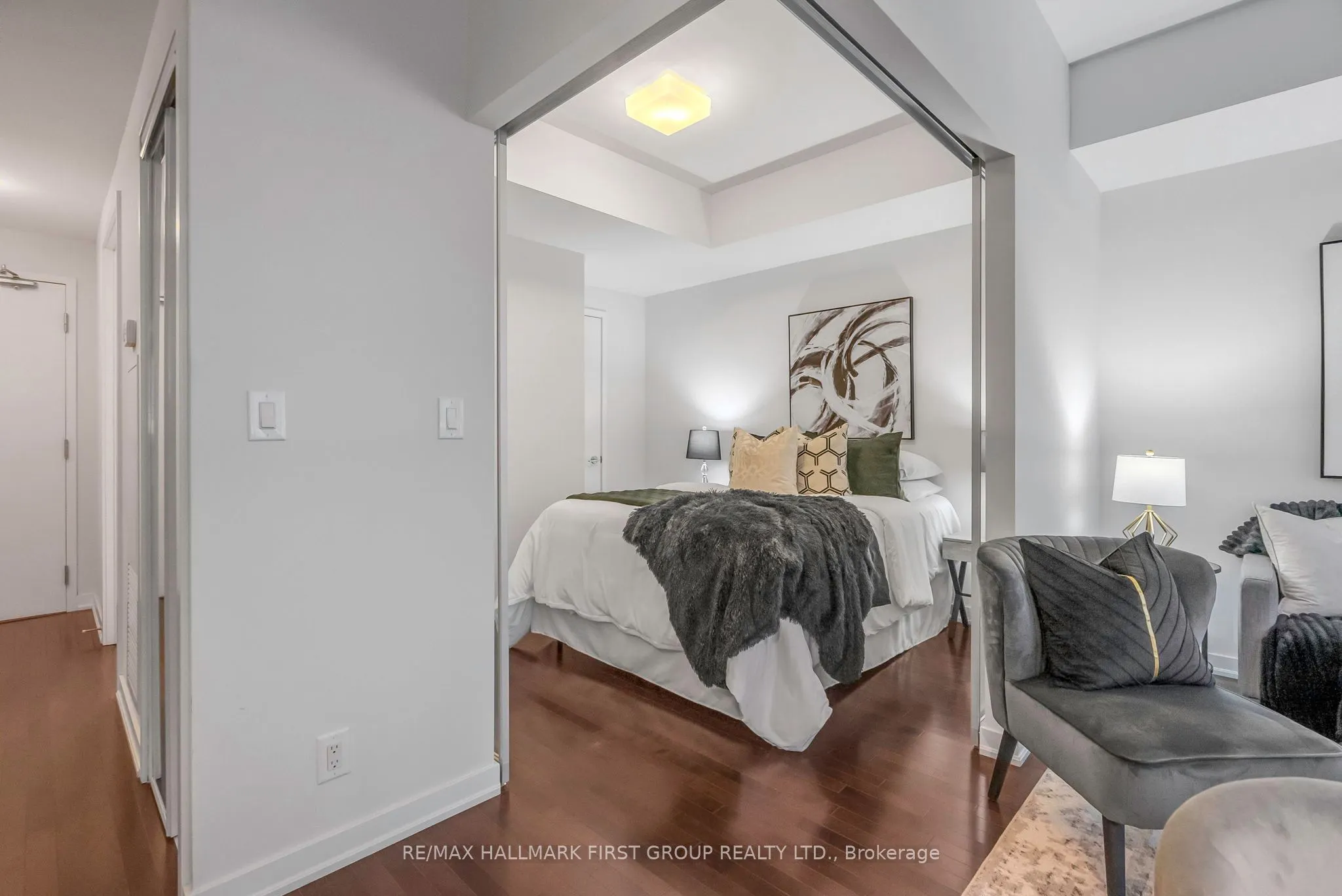 12 York Street, #5306
