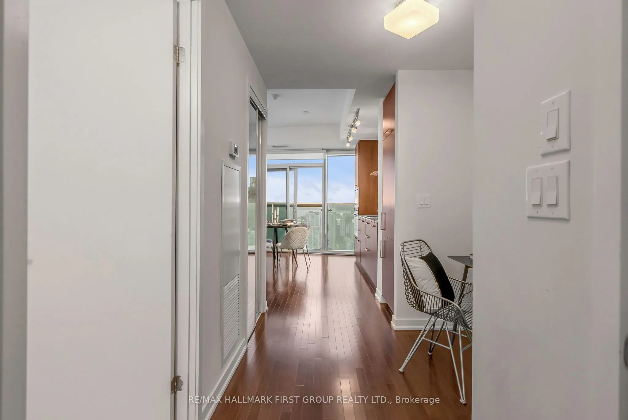 12 York Street, #5306