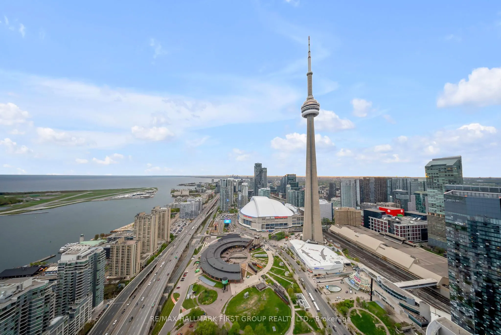 12 York Street, #5306