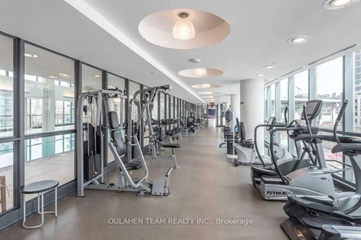215 Fort York Boulevard, #605