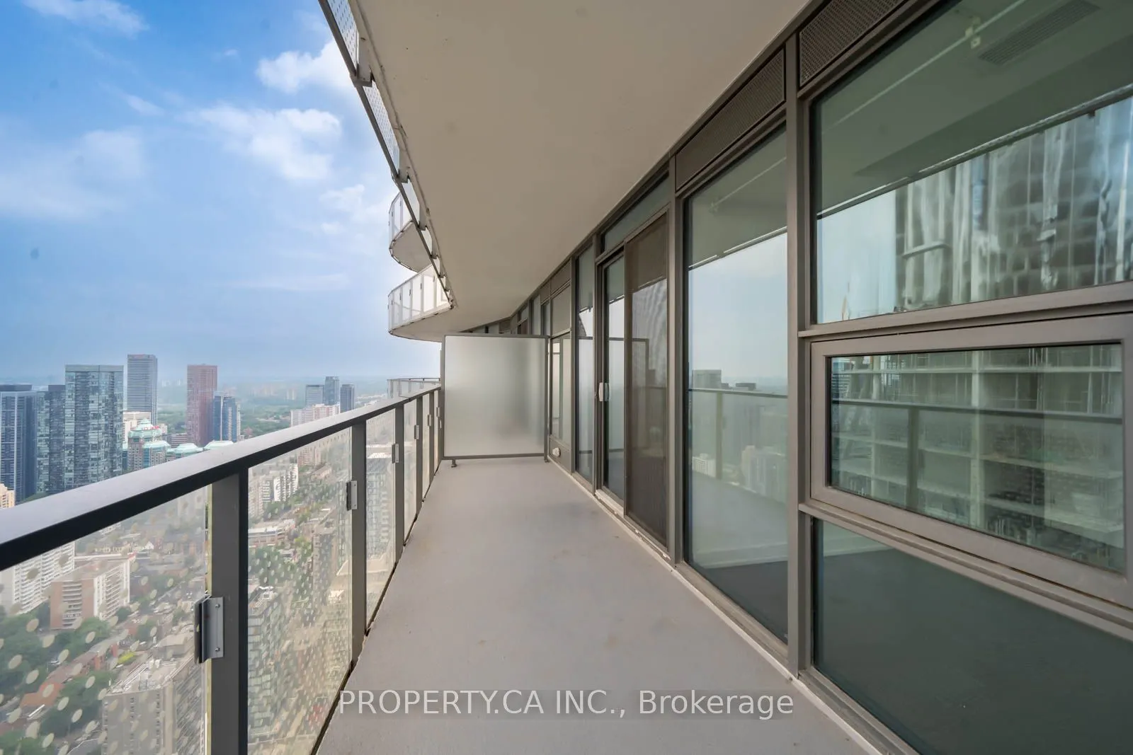 11 Wellesley Street W, #5209