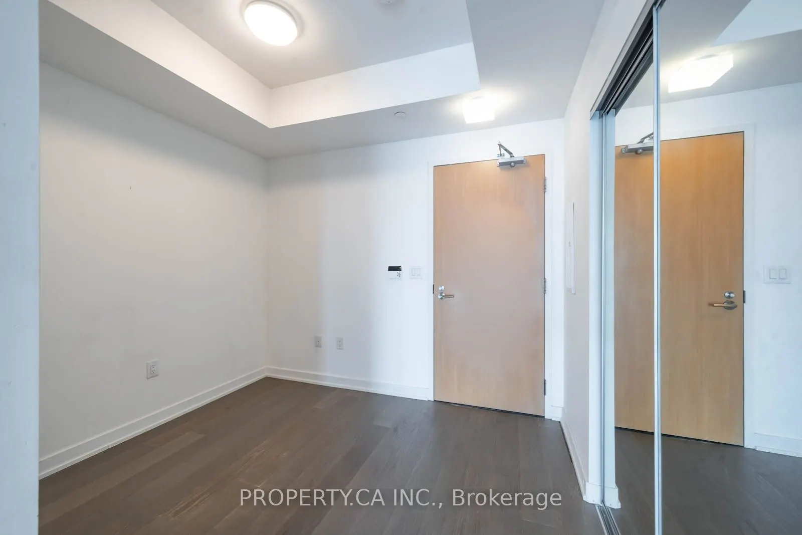 11 Wellesley Street W, #5209