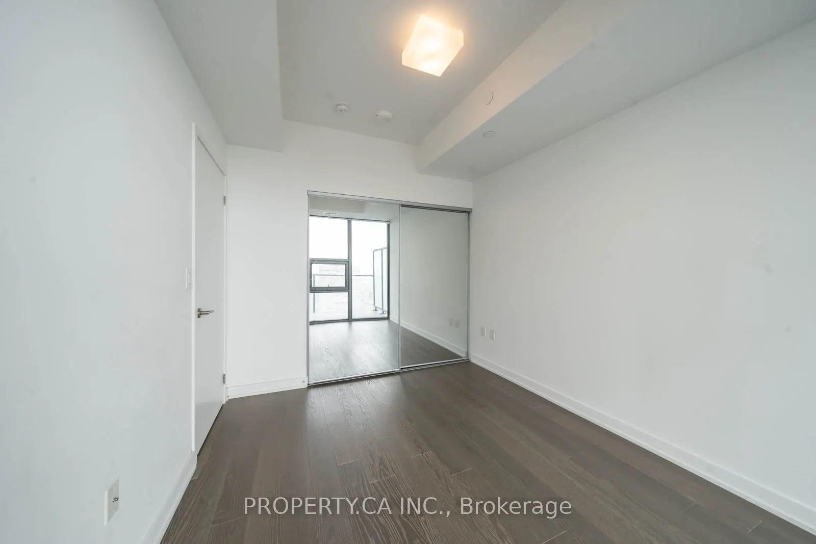 11 Wellesley Street W, #5209
