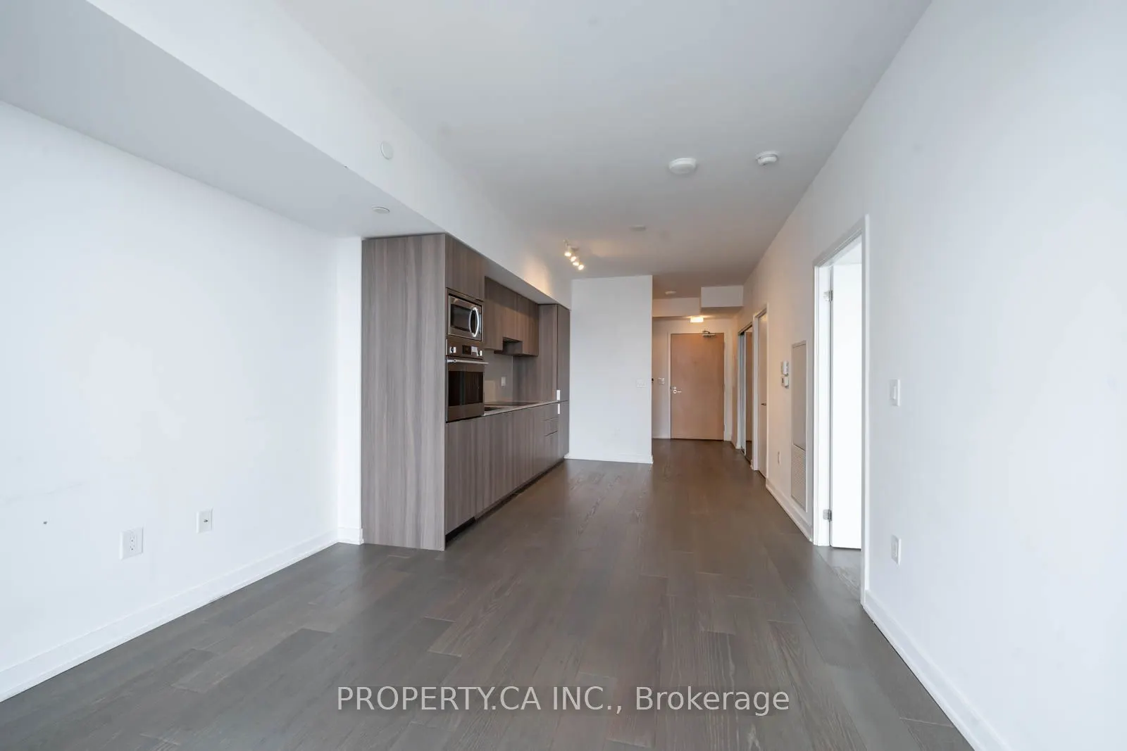 11 Wellesley Street W, #5209