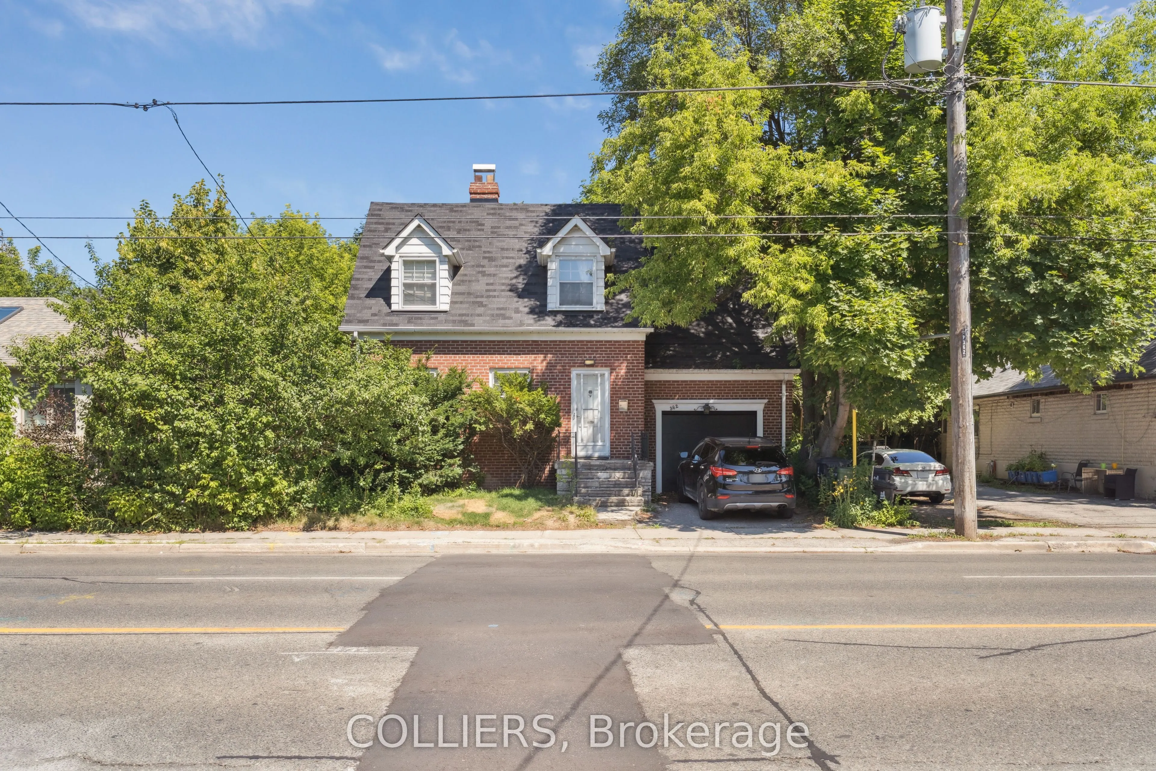 362 Lawrence Avenue W