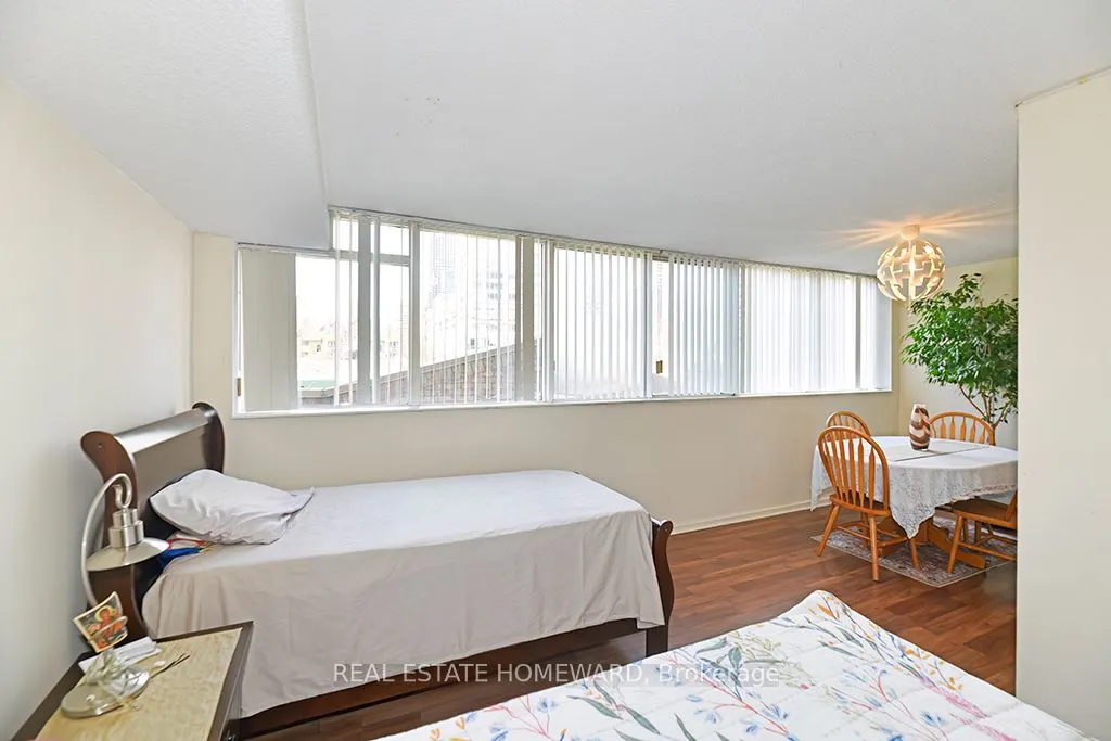 15 Maitland Place, #204