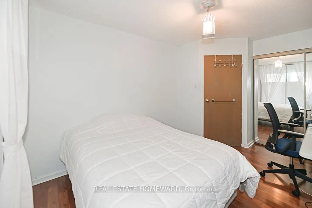 15 Maitland Place, #204