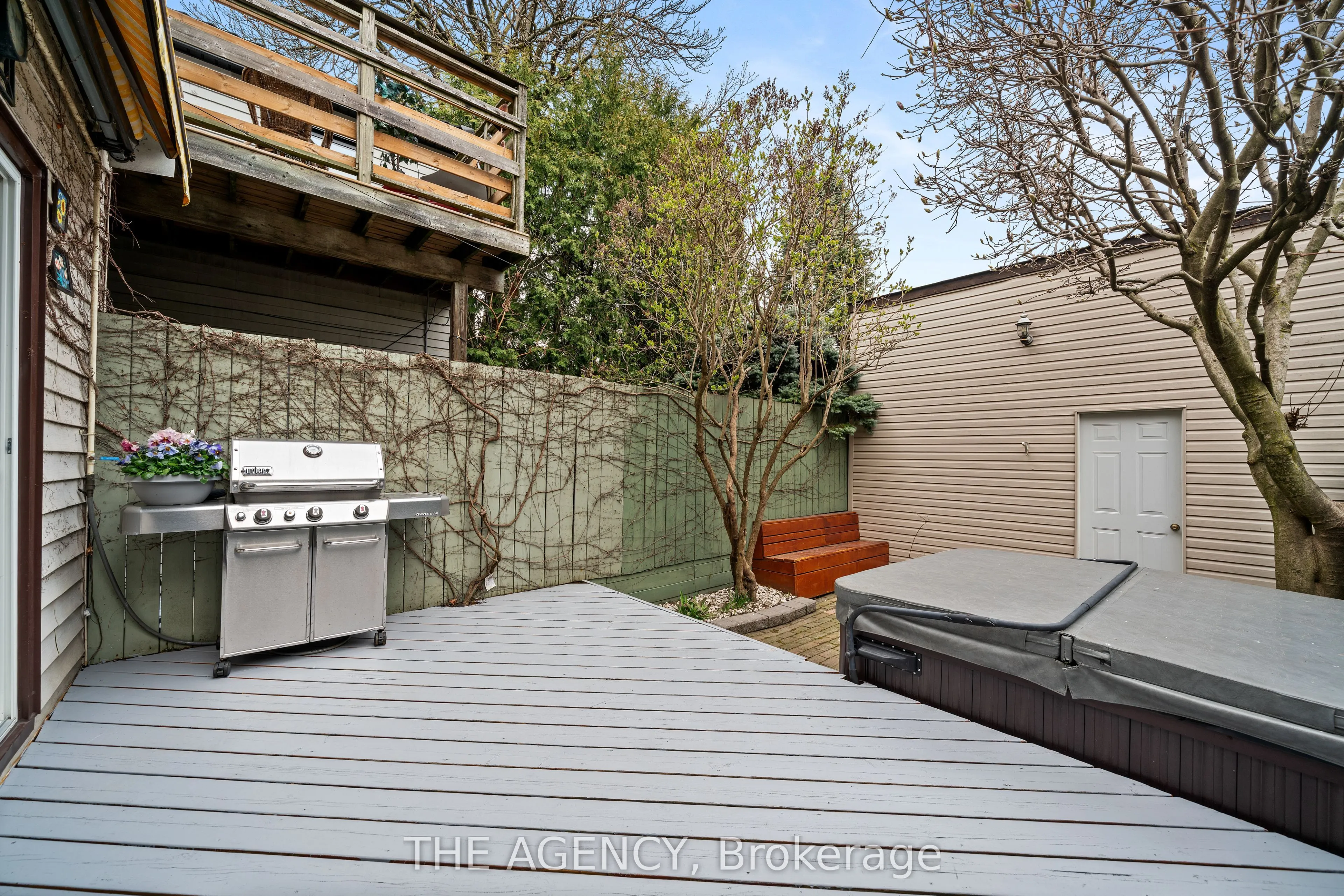111 Seaton Street