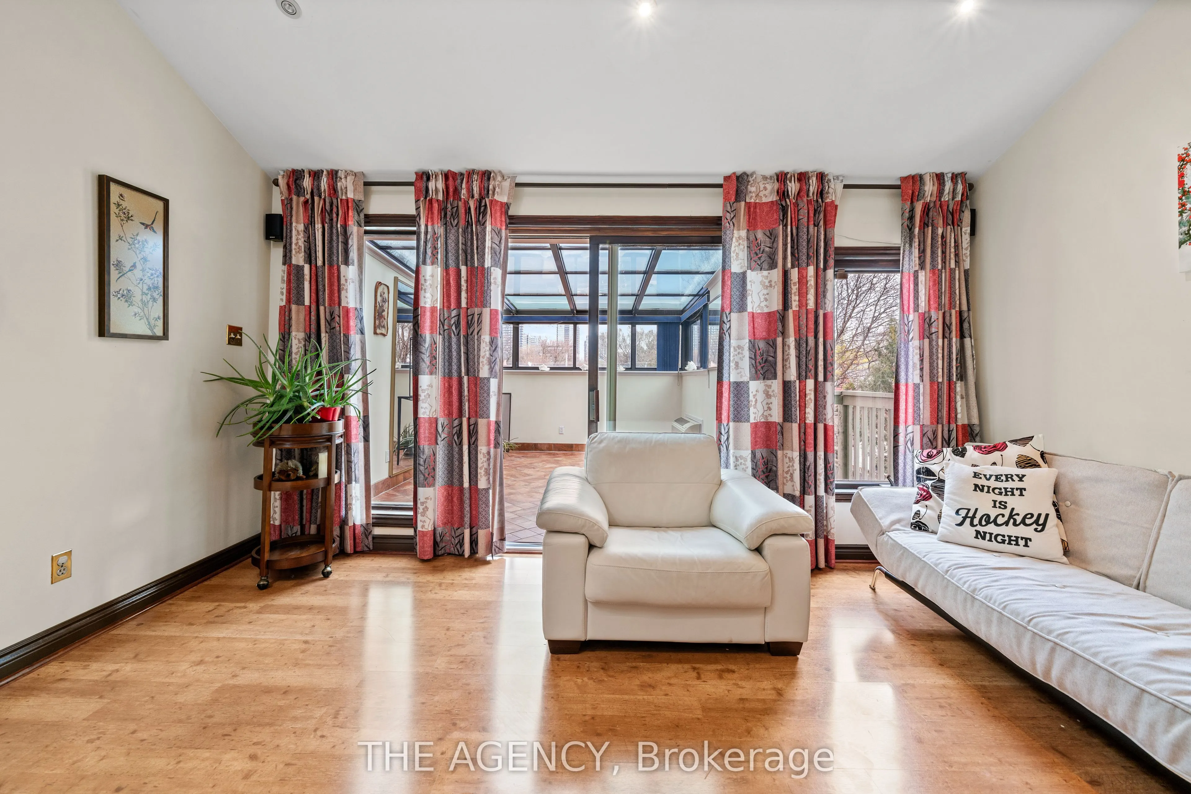 111 Seaton Street