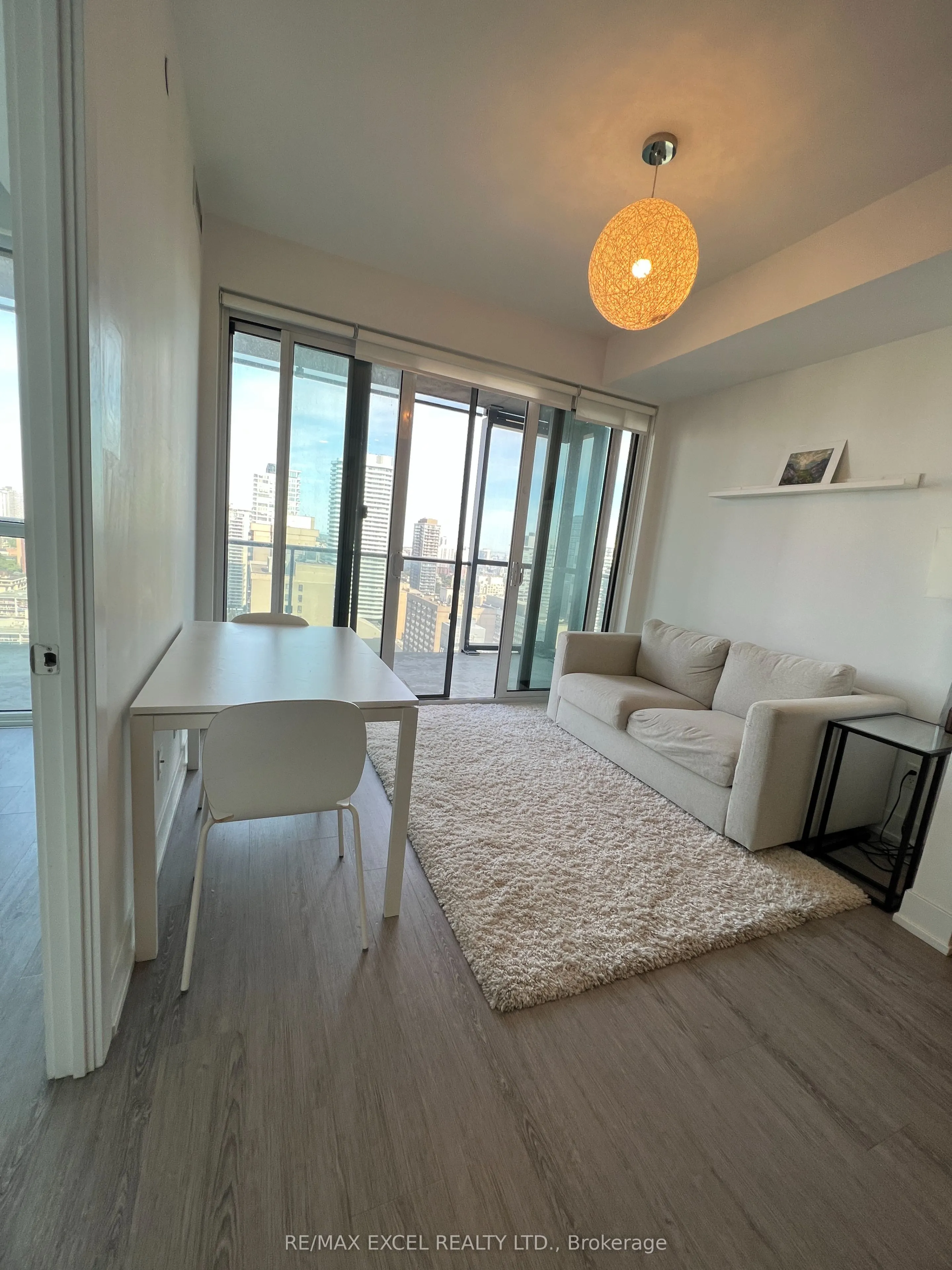 7 Grenville Street, #3006