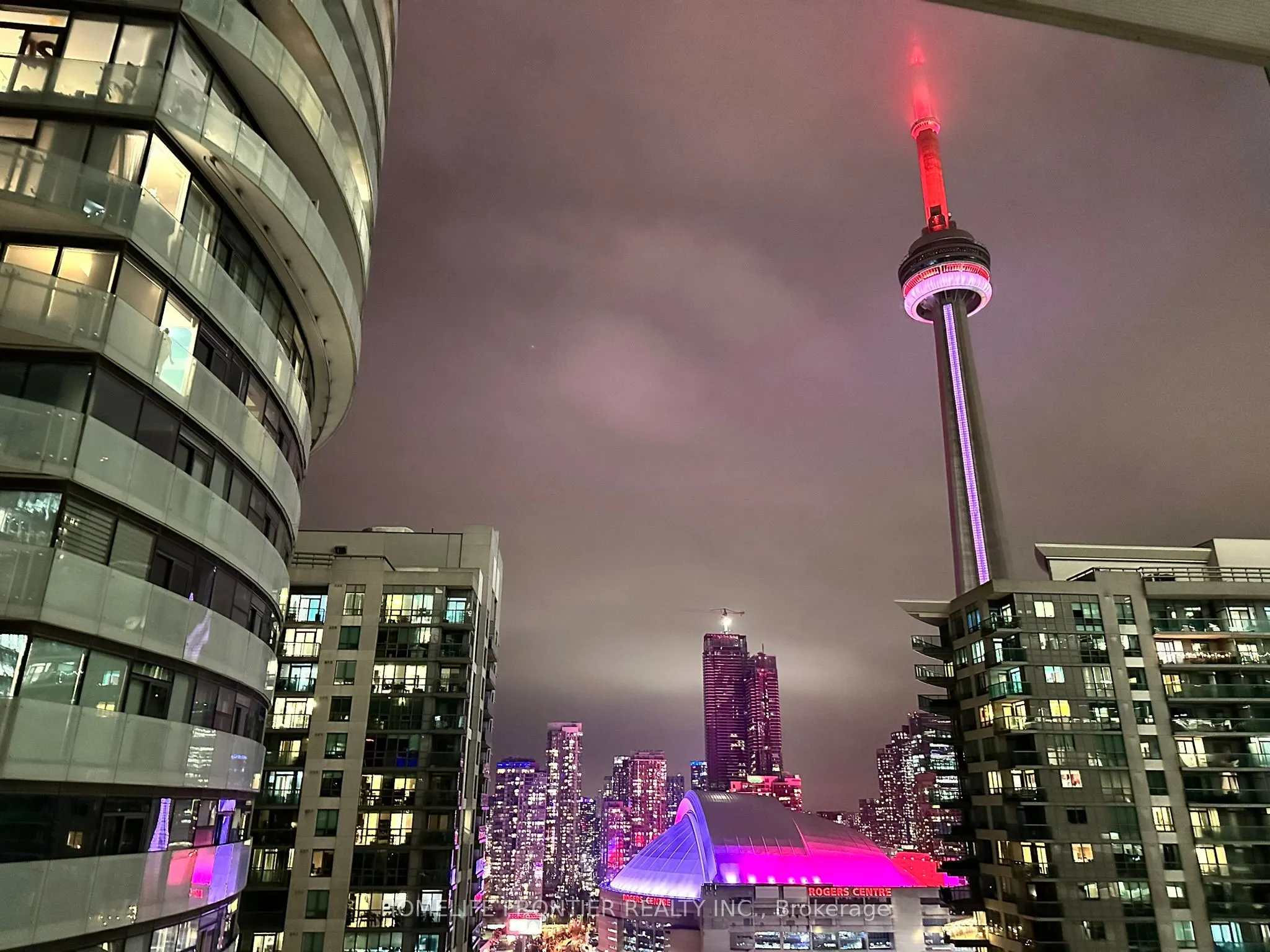 14 York Street, #2406