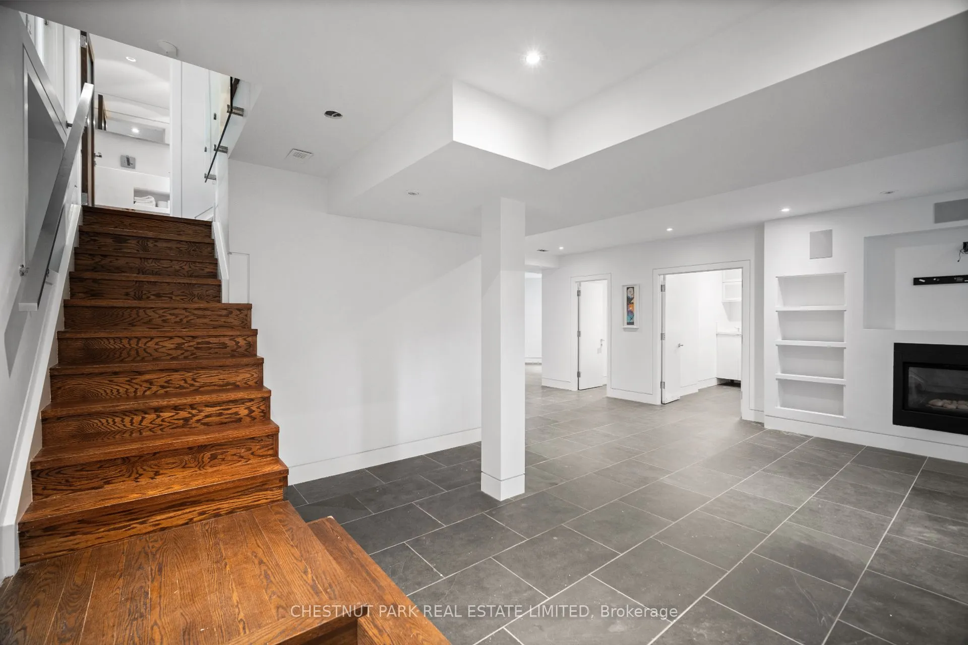 99 Crescent Road