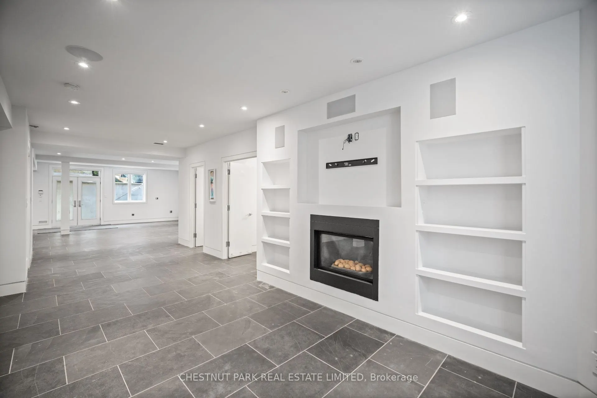 99 Crescent Road