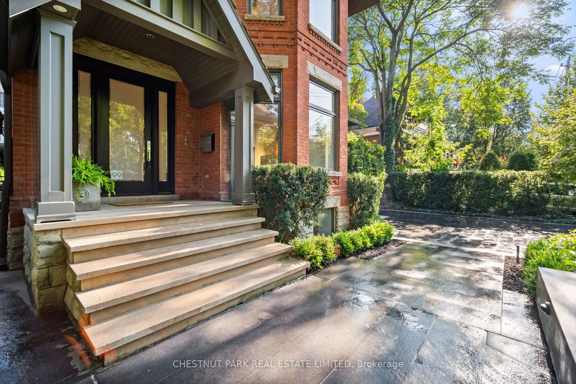 99 Crescent Road