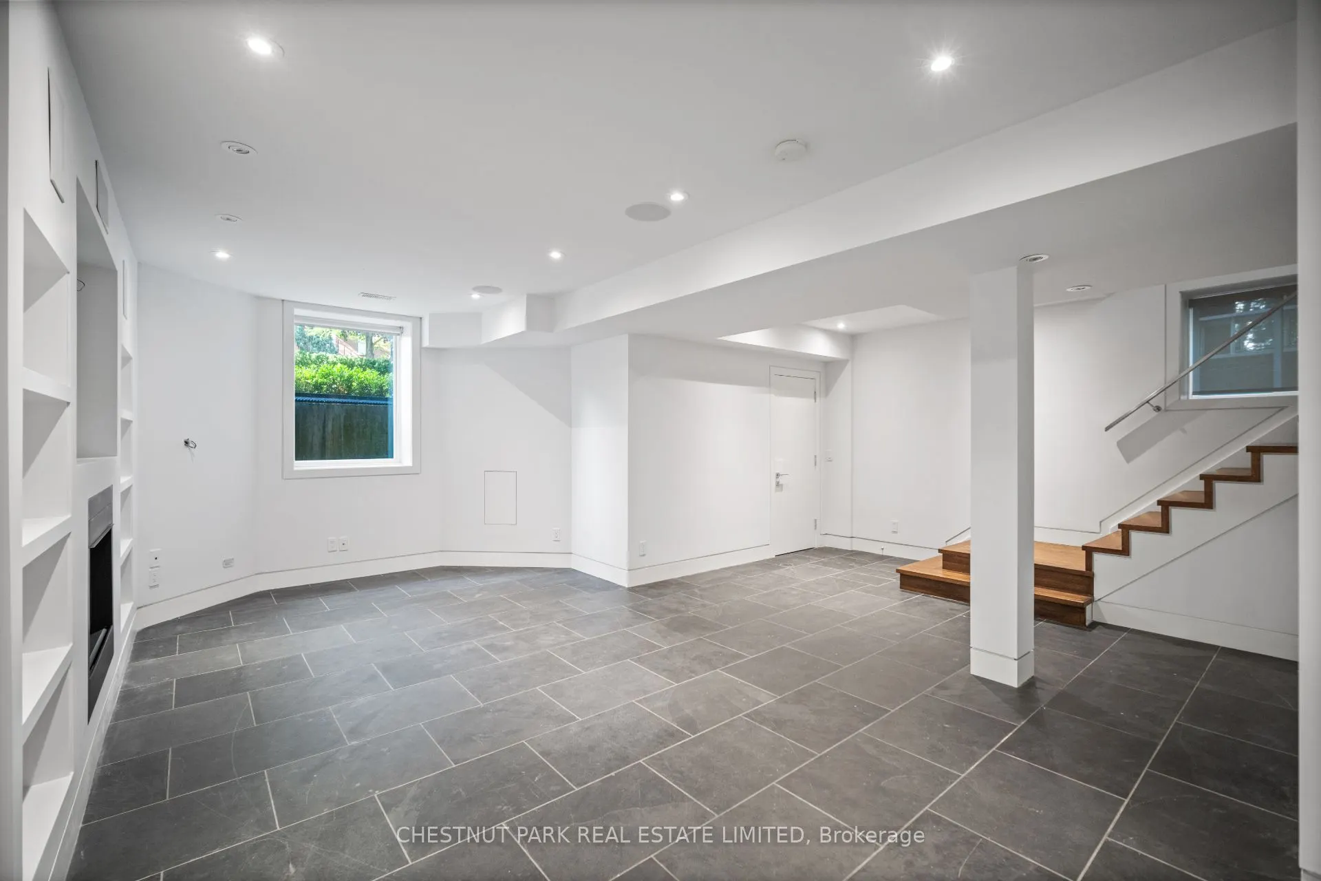 99 Crescent Road