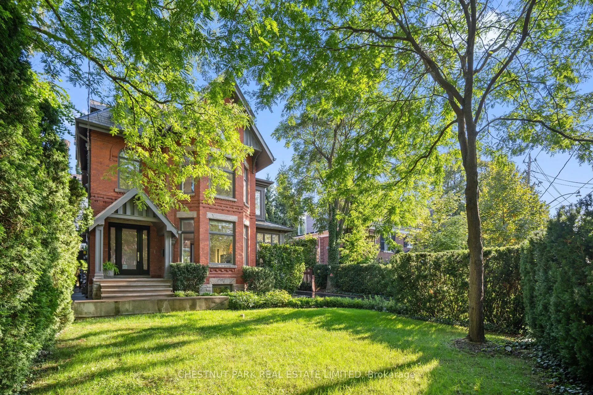 99 Crescent Road
