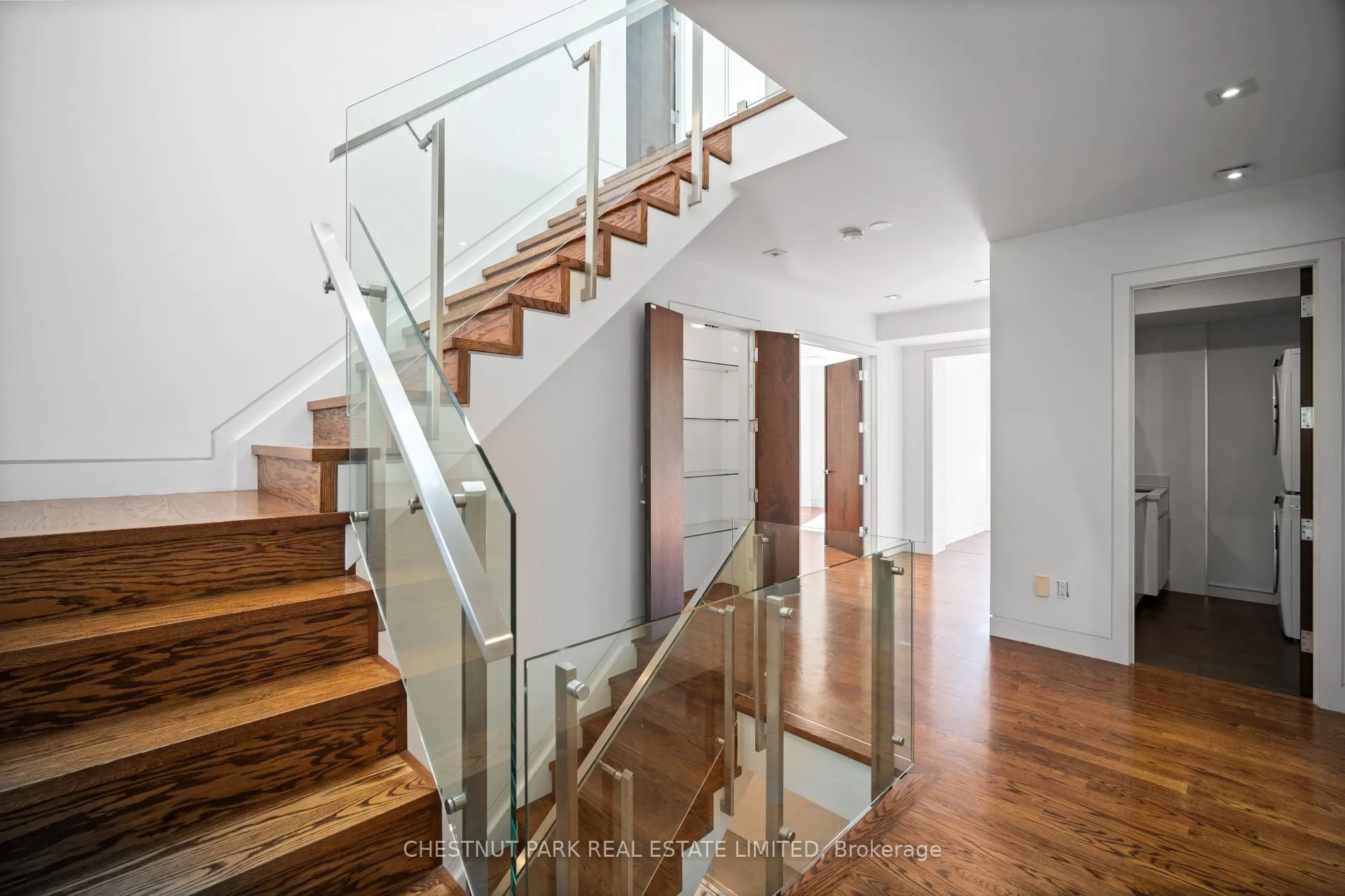 99 Crescent Road
