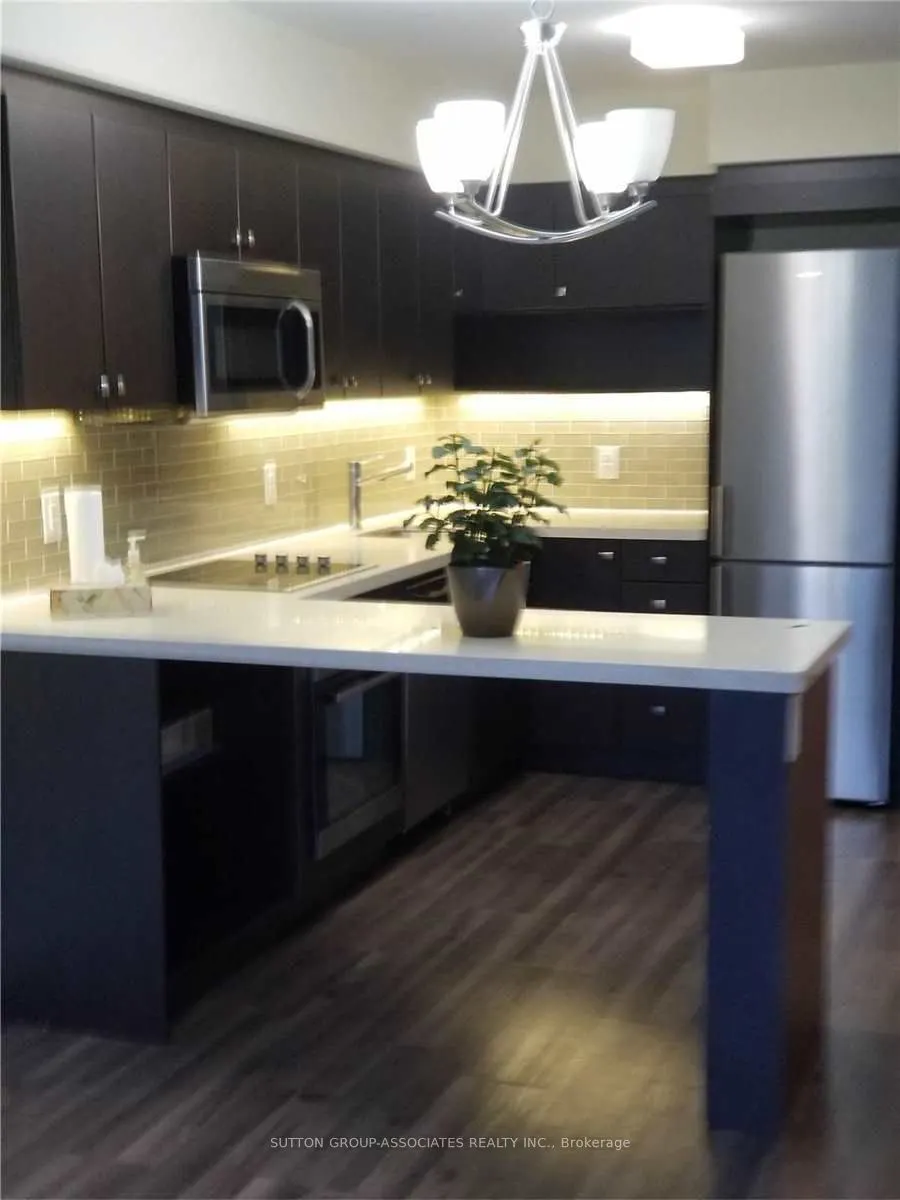 565 Wilson Avenue, #1107