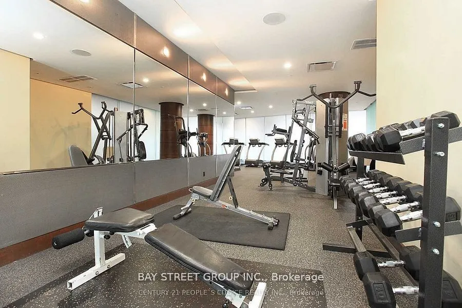 15 Northtown Way, #2417