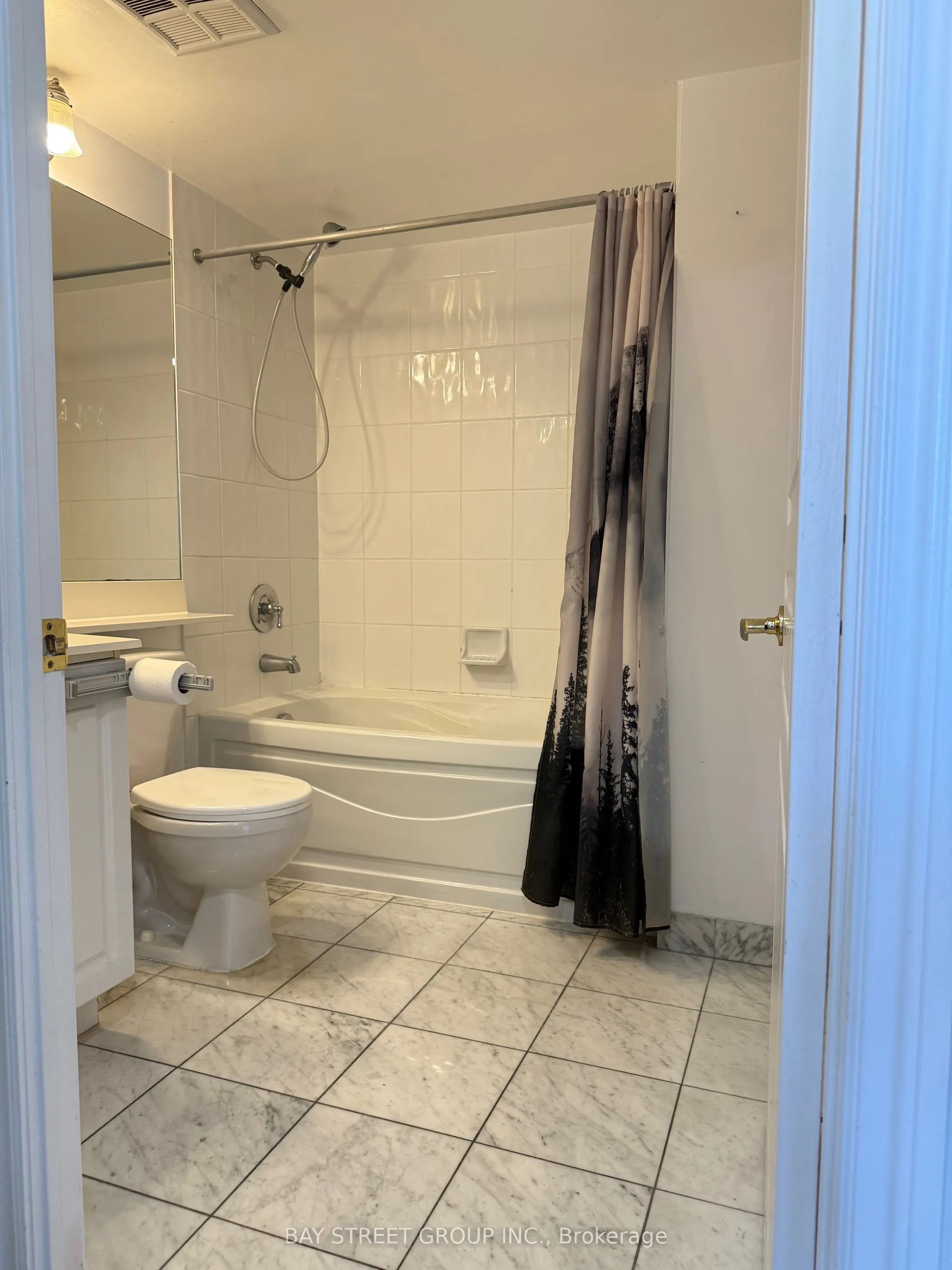 15 Northtown Way, #2417