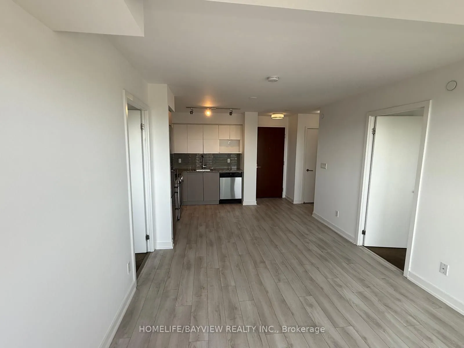 120 Varna Drive, #1212
