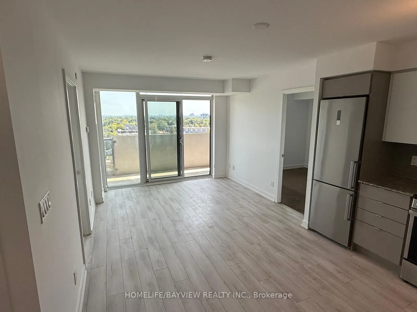 120 Varna Drive, #1212