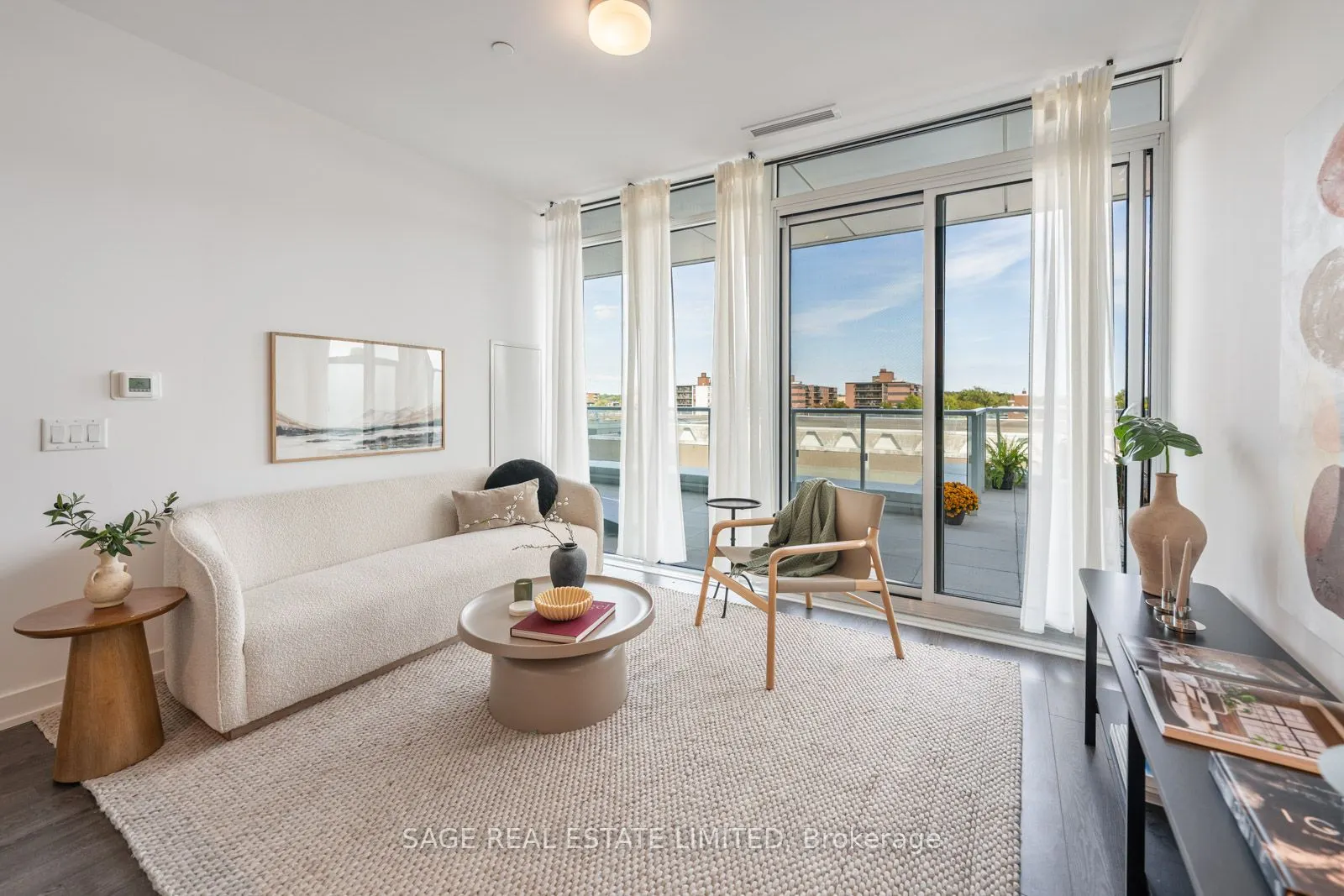 50 O'neill Road W, #212