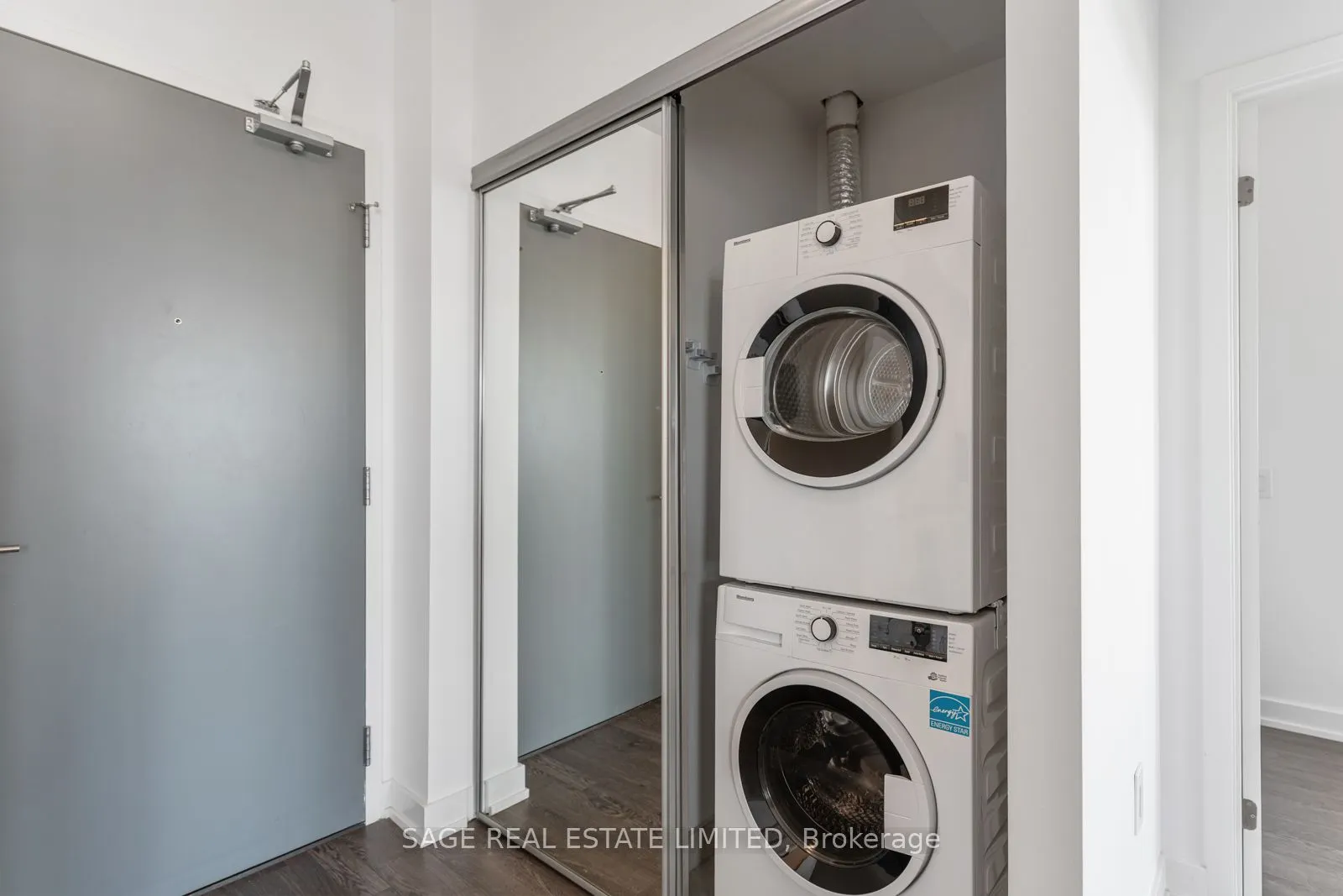 50 O'neill Road W, #212