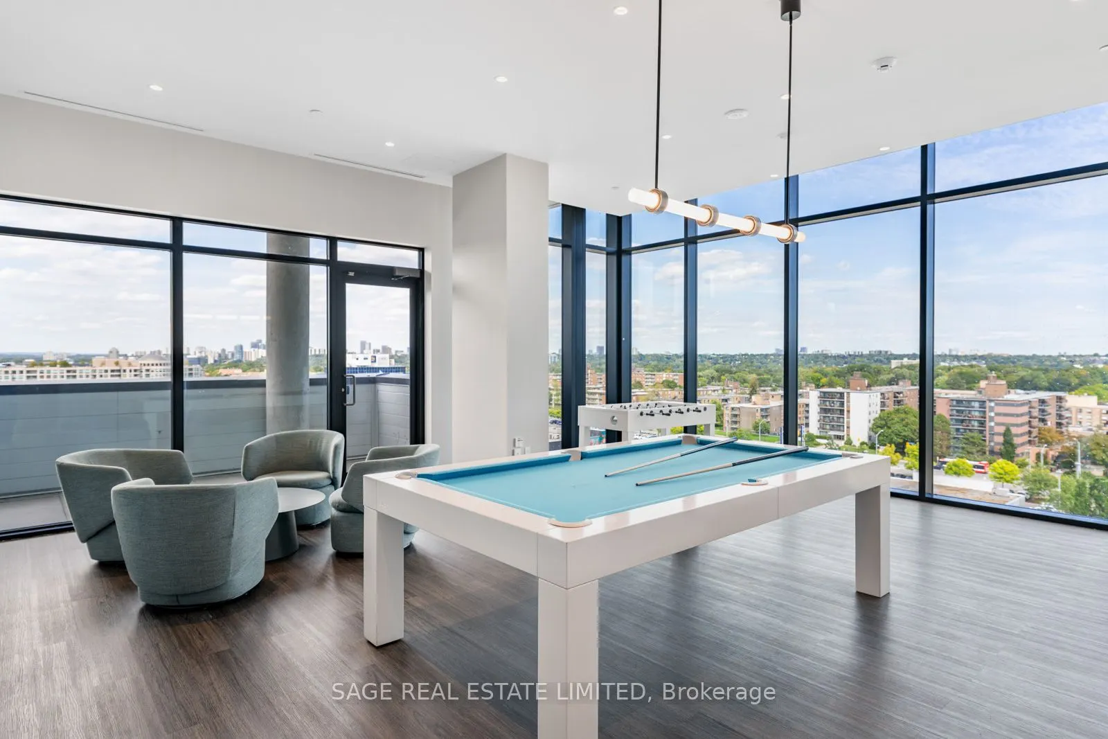 50 O'neill Road W, #212