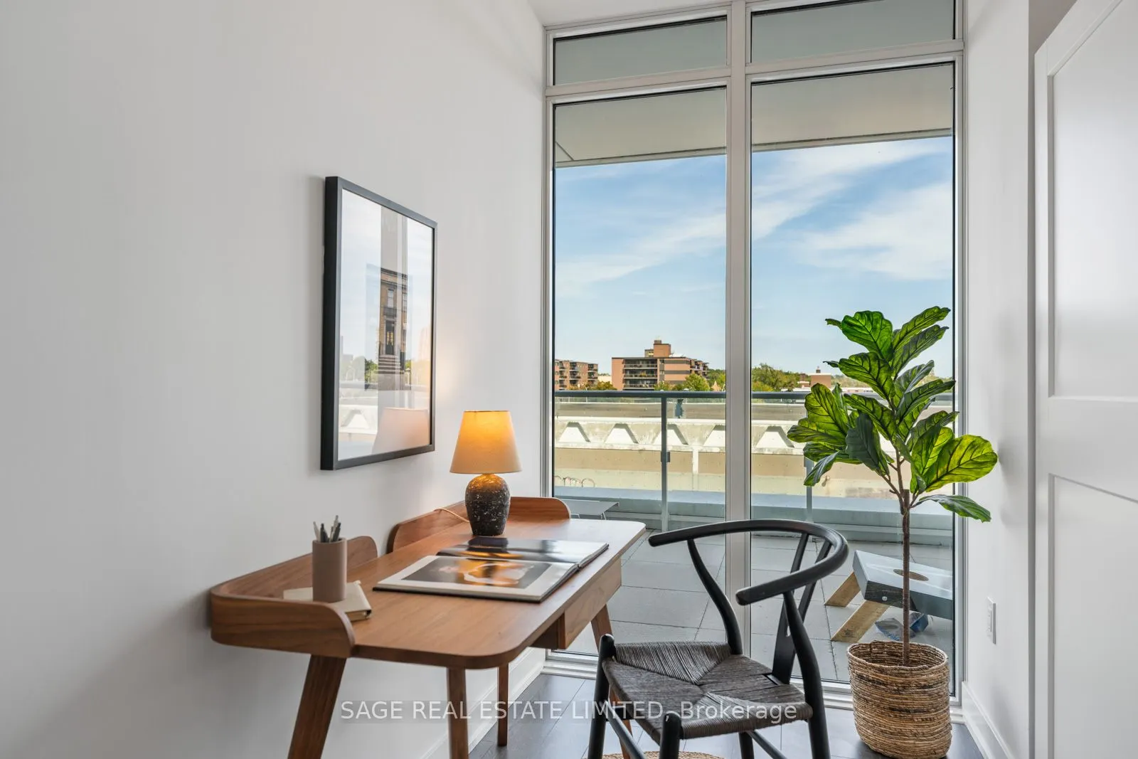 50 O'neill Road W, #212