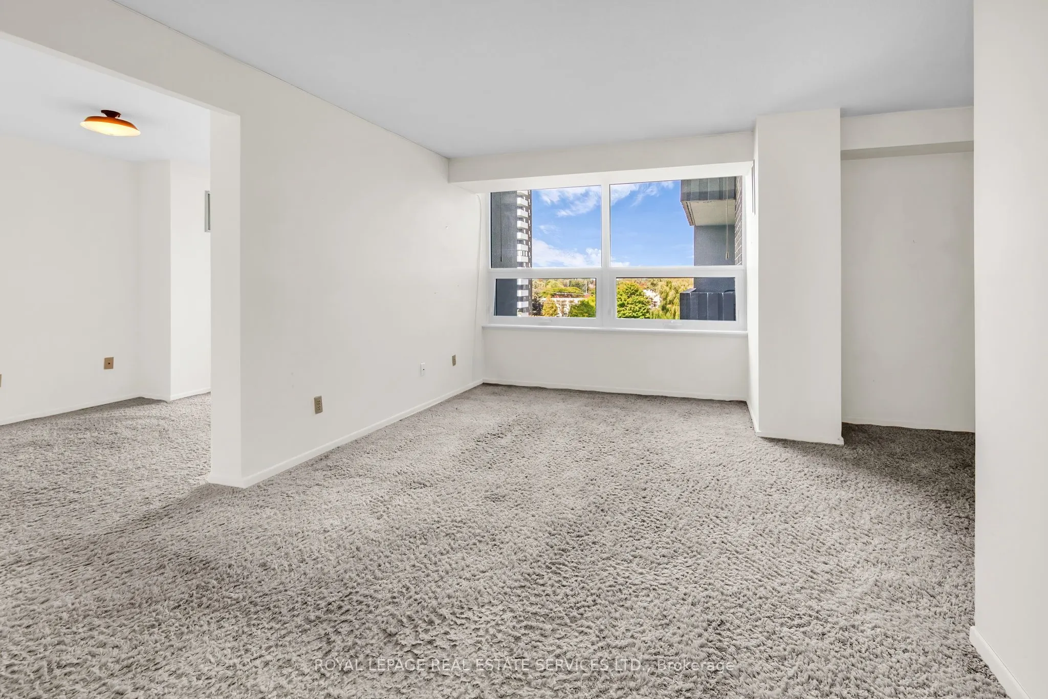 1900 Sheppard Avenue E, #702