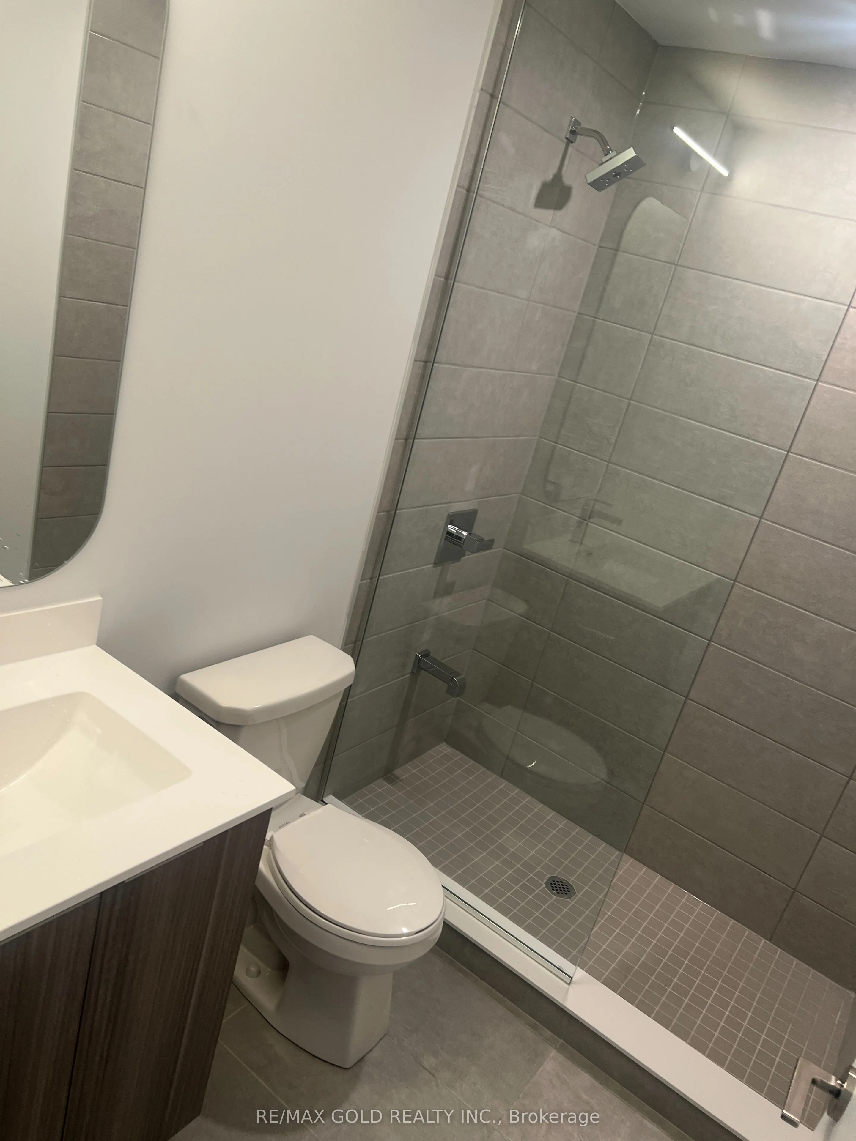 15 Richardson Street, #1408