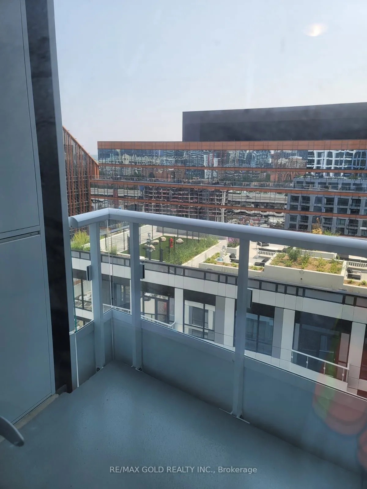 15 Richardson Street, #1408