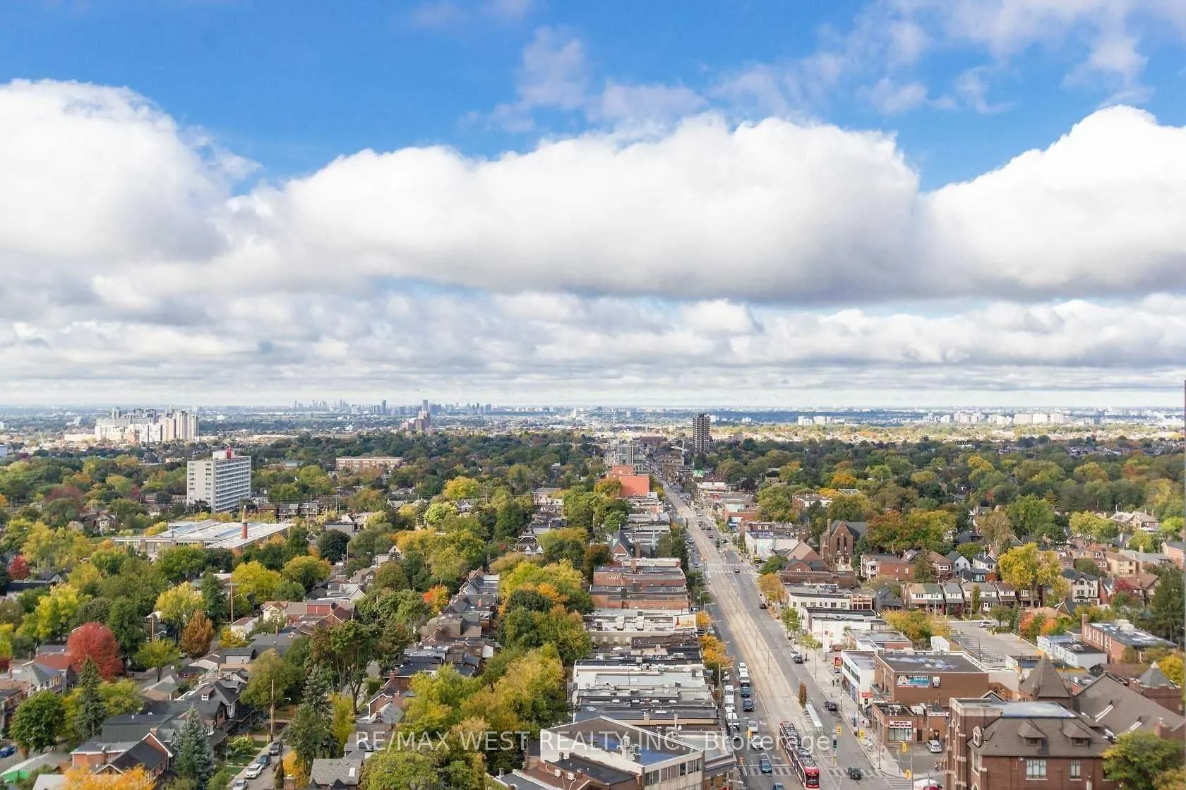 501 St Clair Avenue W, #1703