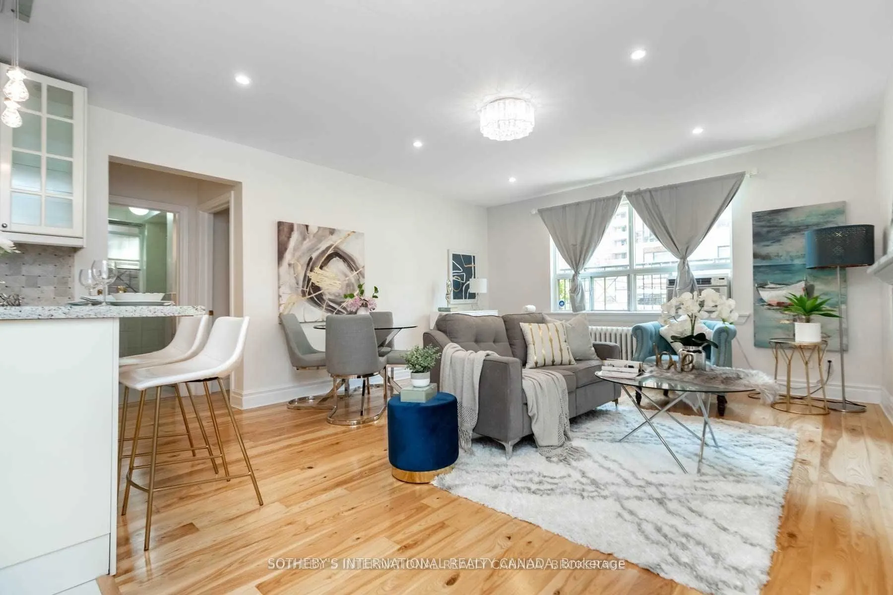 35 Raglan Avenue, #108