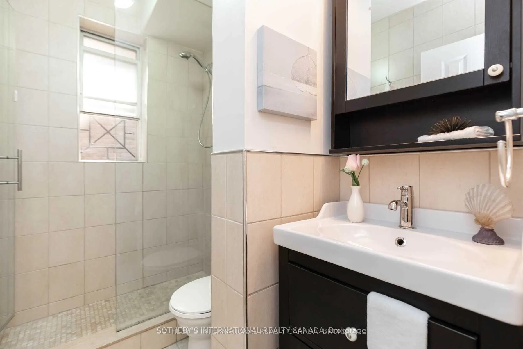 35 Raglan Avenue, #108