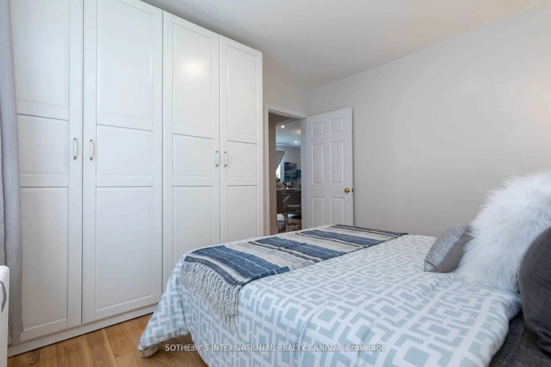 35 Raglan Avenue, #108