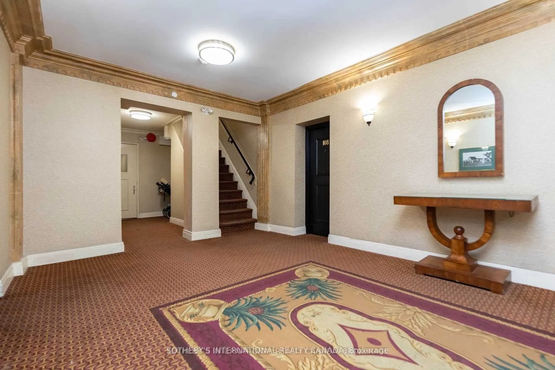 35 Raglan Avenue, #108