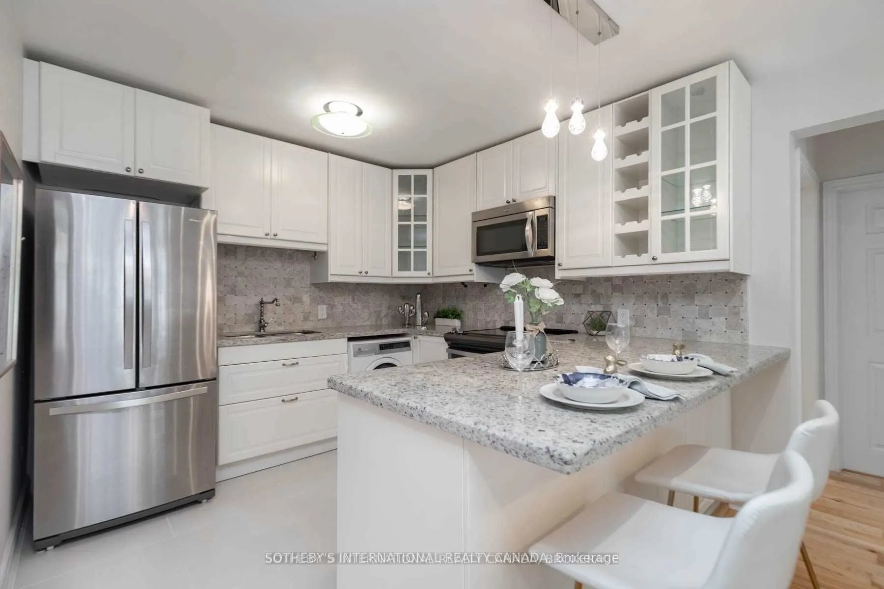 35 Raglan Avenue, #108