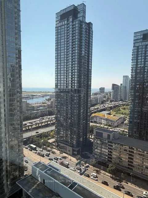10 NAVY WHARF Court, #2803