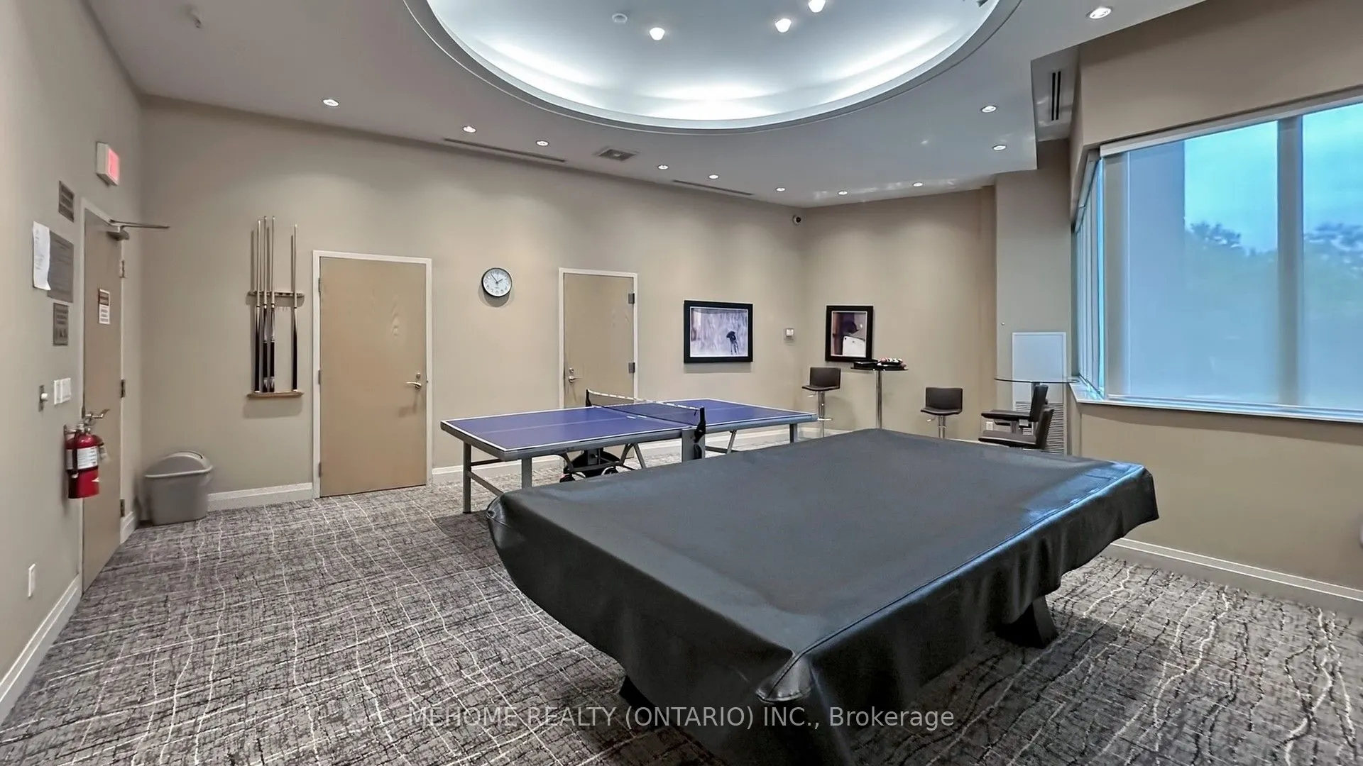 509 Beecroft Road, #1611
