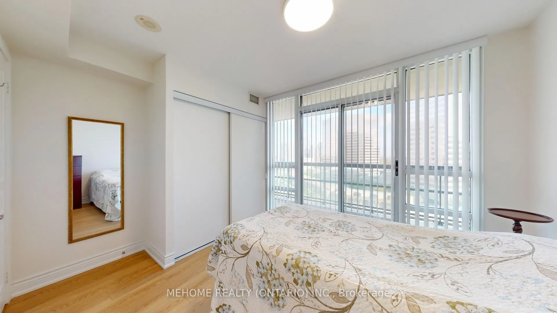 509 Beecroft Road, #1611
