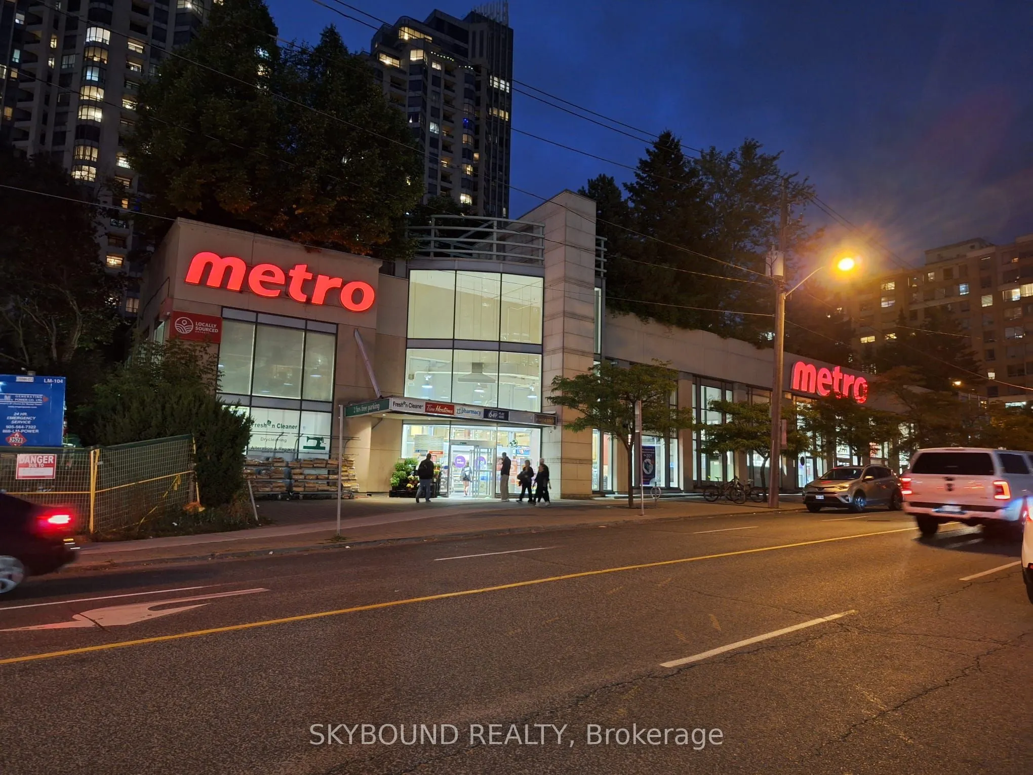 68 Canterbury Place, #611