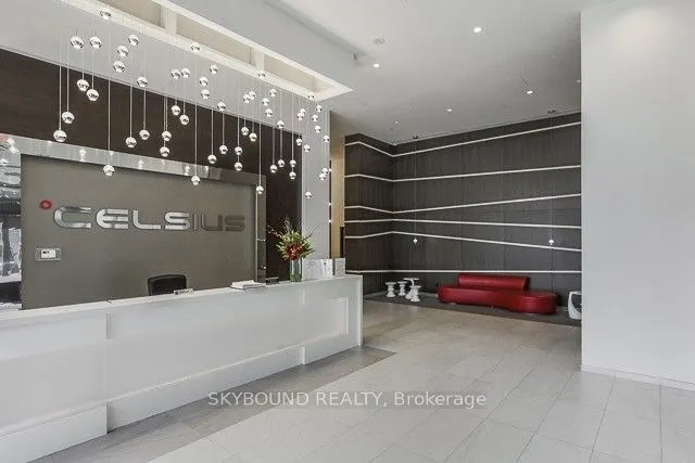68 Canterbury Place, #611