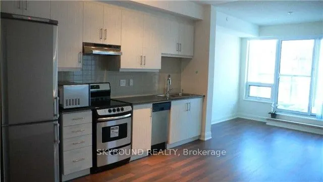 68 Canterbury Place, #611