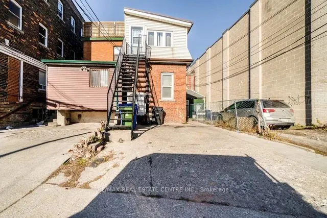 1413 Dundas Street, #1