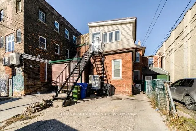 1413 Dundas Street, #1